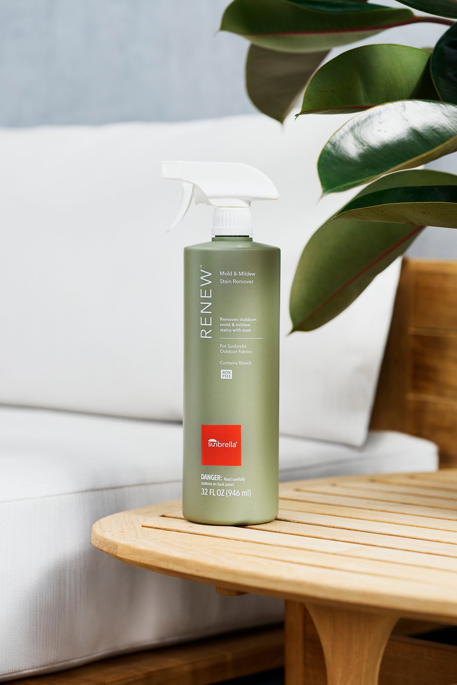 Sunbrella® Renew™ Mold & Mildew Stain Remover