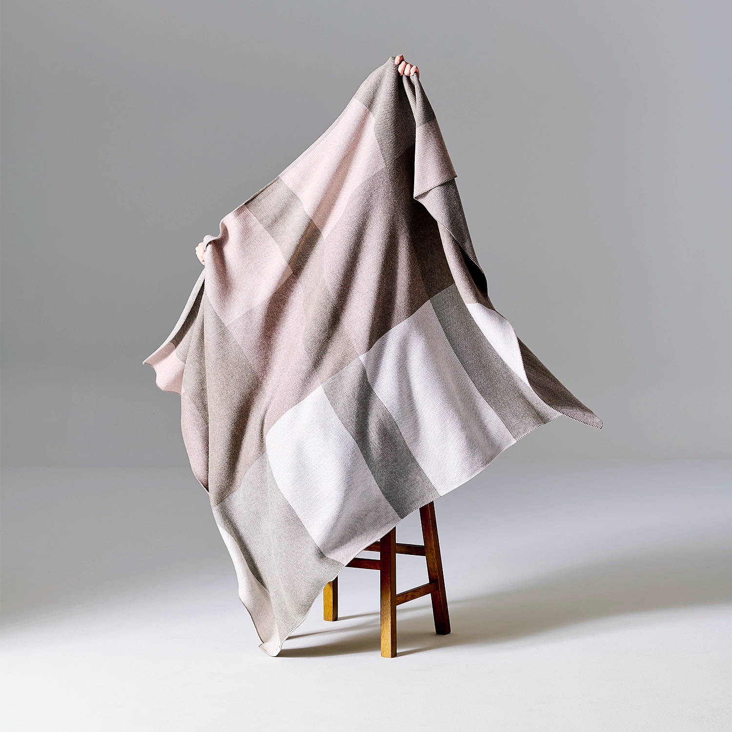 Sunbrella® Signature Indoor Outdoor Throw - Estate Plaid Spruce